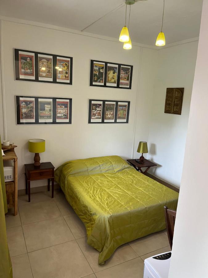 Le Tulear - Aux 4 Coins Du Monde Otel Saint Pierre Dış mekan fotoğraf