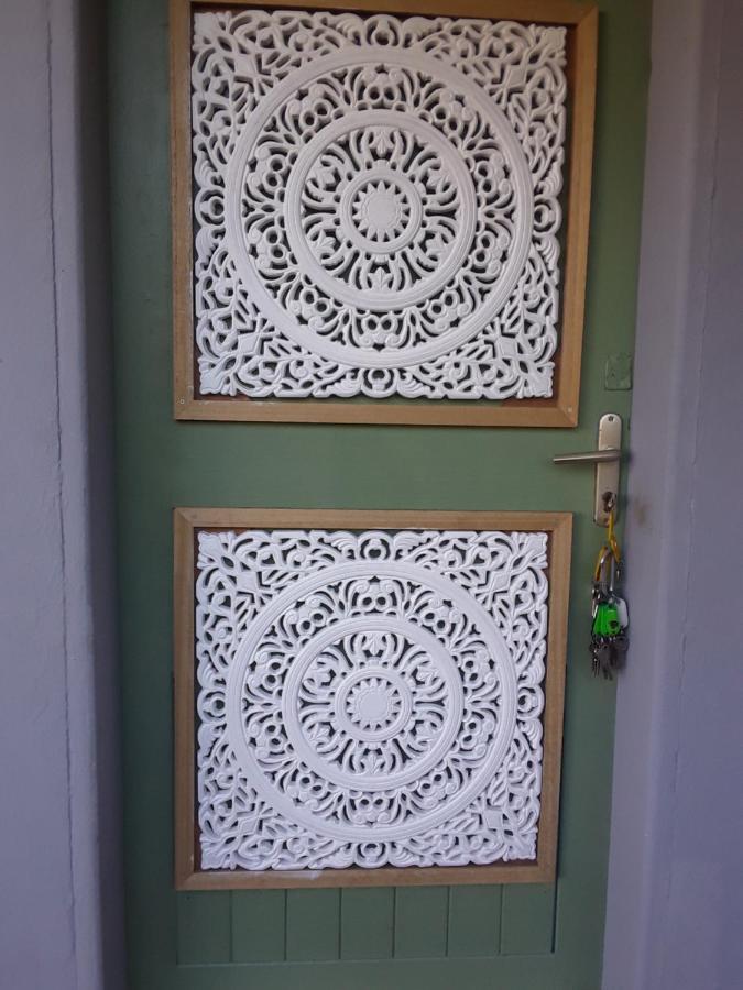 Le Tulear - Aux 4 Coins Du Monde Otel Saint Pierre Dış mekan fotoğraf