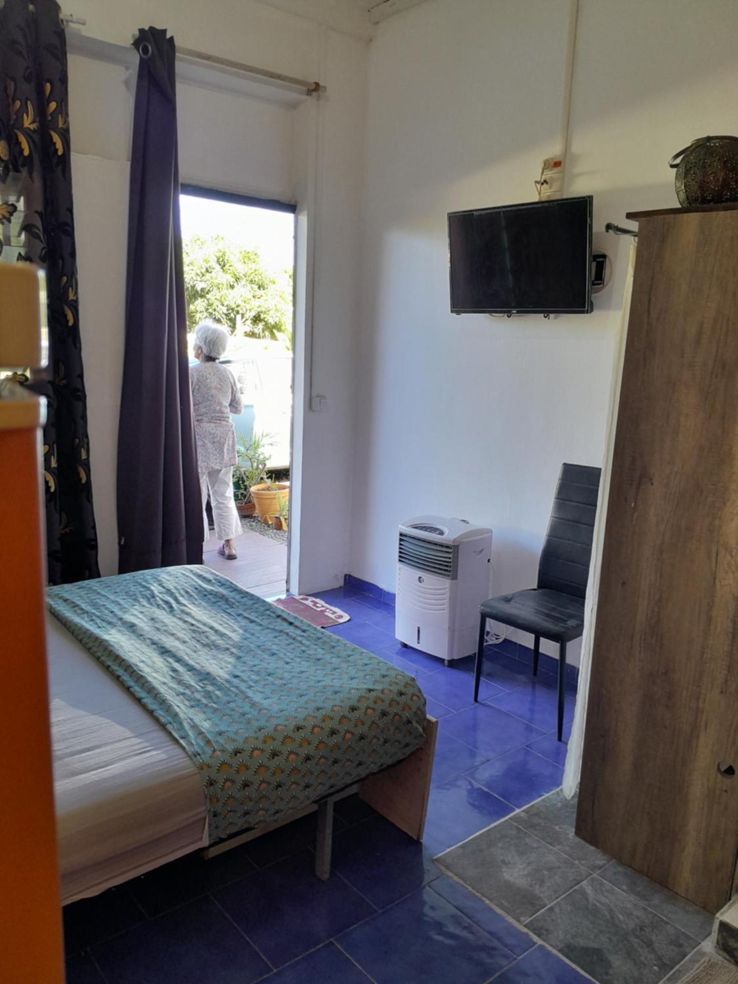 Le Tulear - Aux 4 Coins Du Monde Otel Saint Pierre Dış mekan fotoğraf