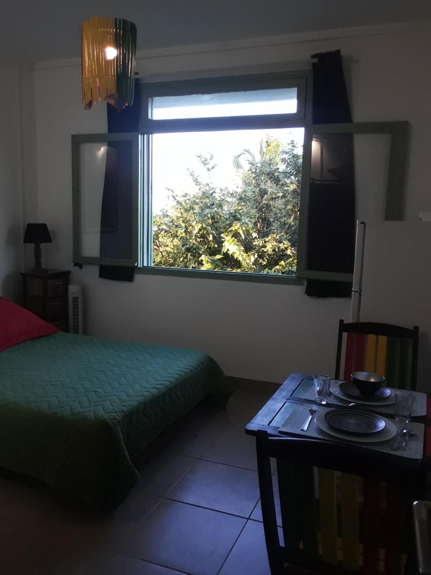 Le Tulear - Aux 4 Coins Du Monde Otel Saint Pierre Oda fotoğraf